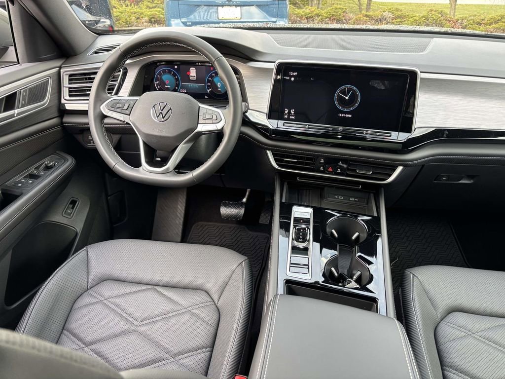 New 2026 Volkswagen Atlas Cross Sport SE image 31