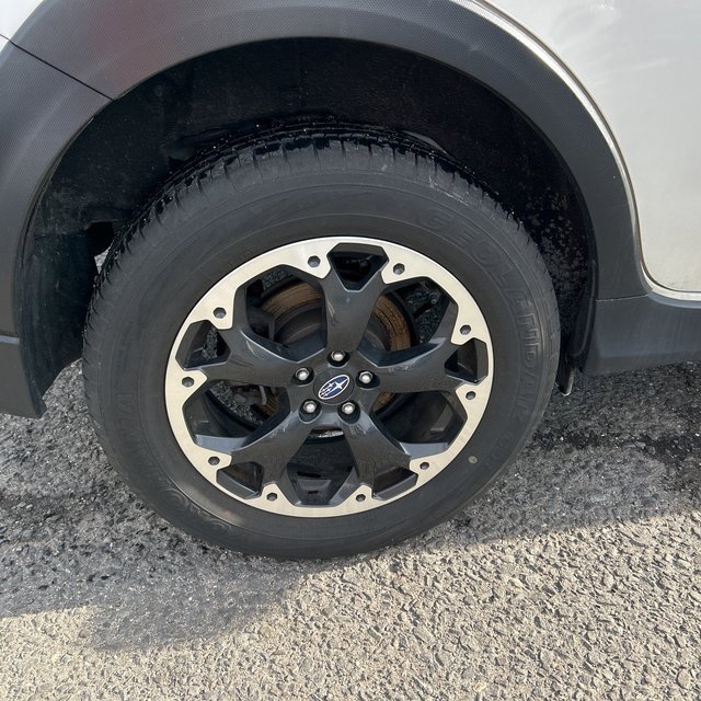 Used 2023 Subaru Crosstrek 2.0i Premium image 15