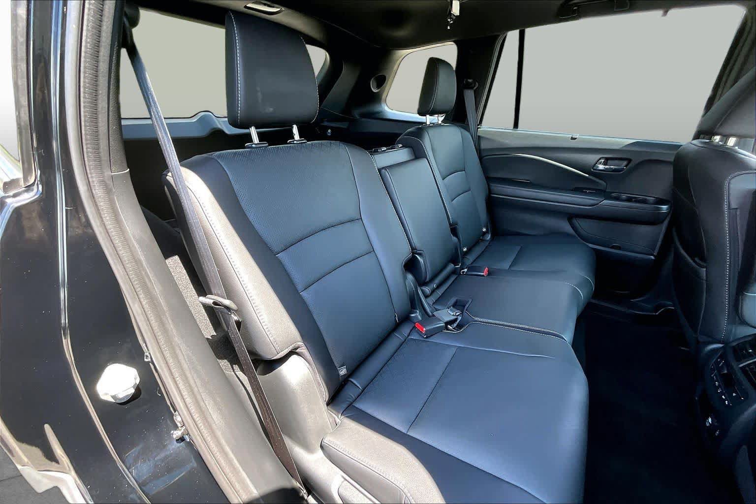 Used 2021 Honda Passport Elite image 19