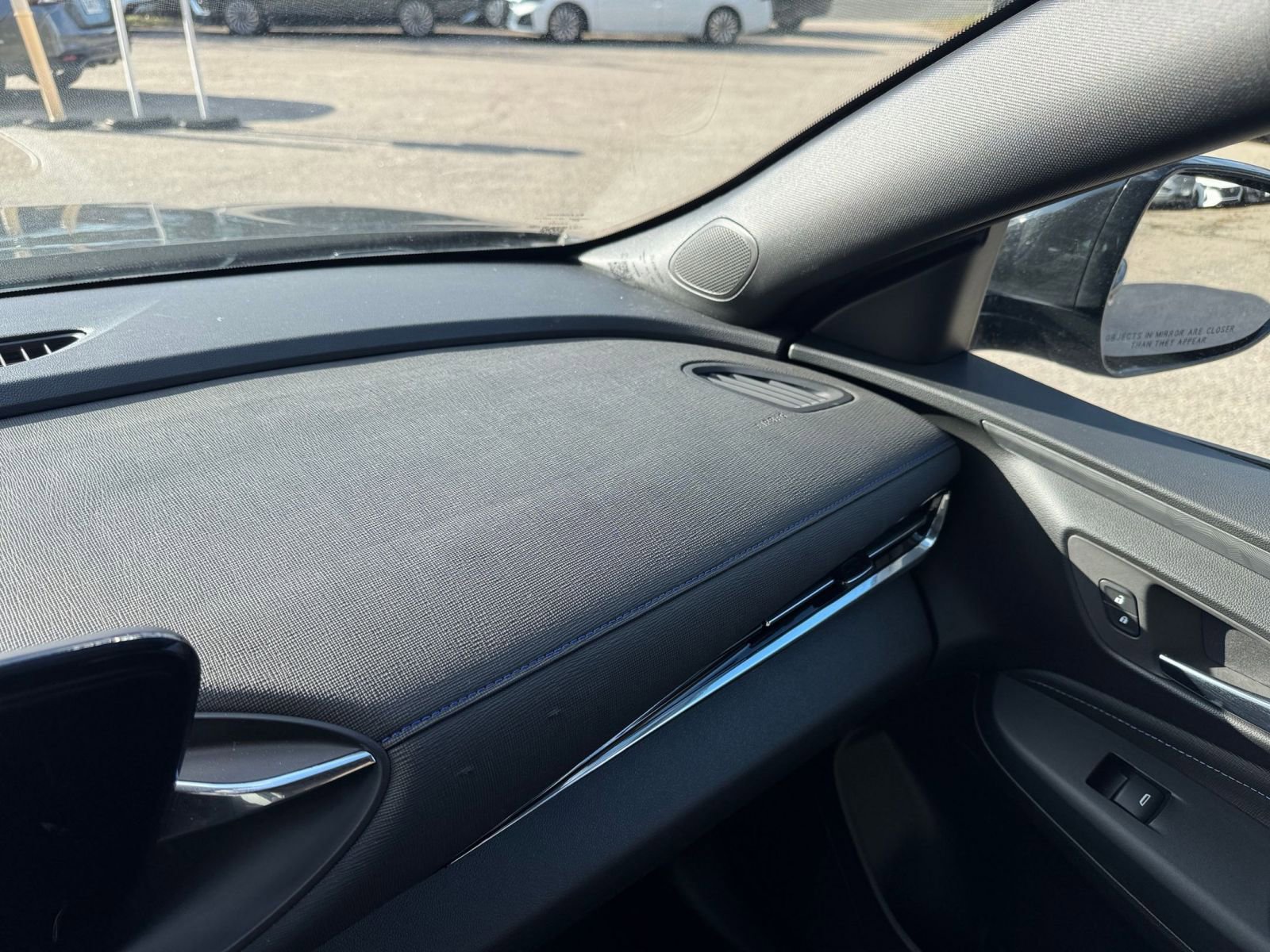 Used 2025 Buick Envista Sport Touring image 31