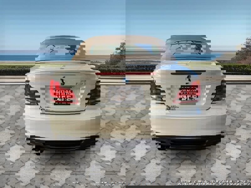 Used 2013 BMW 135i Convertible image 7