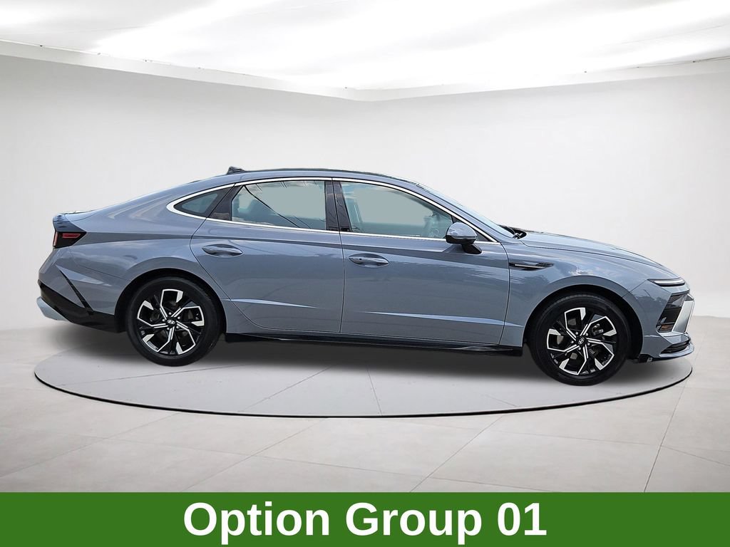 Used 2024 Hyundai Sonata SEL FWD image 8