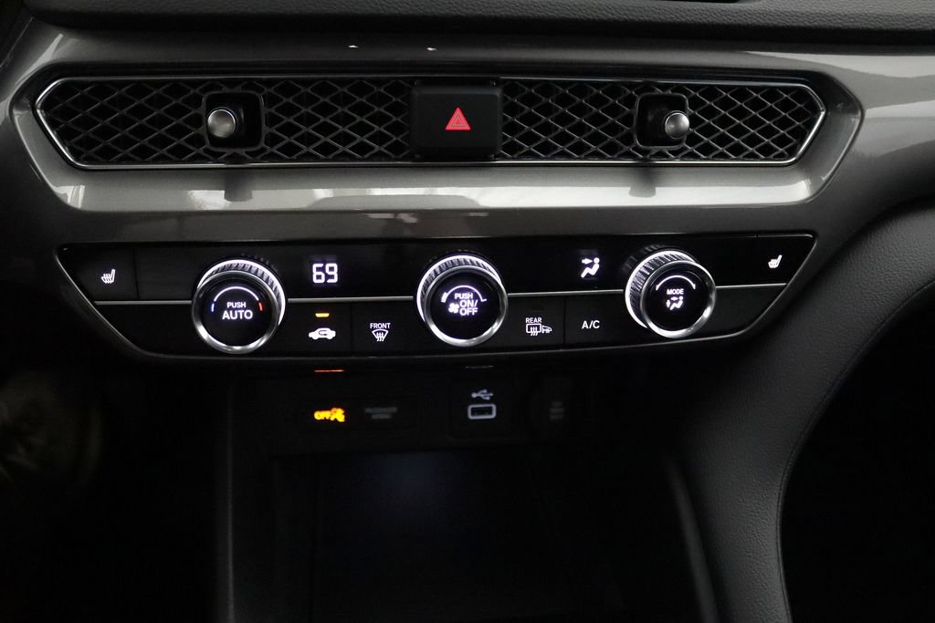 Used 2024 Acura Integra FWD image 19