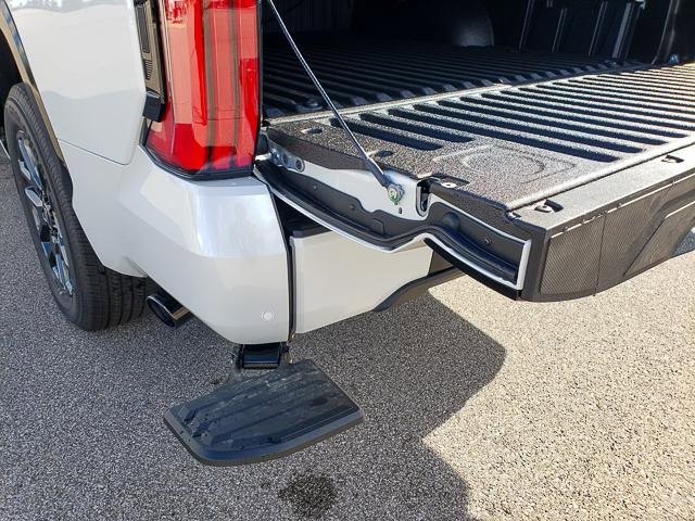 New 2026 Toyota Tundra Platinum image 22
