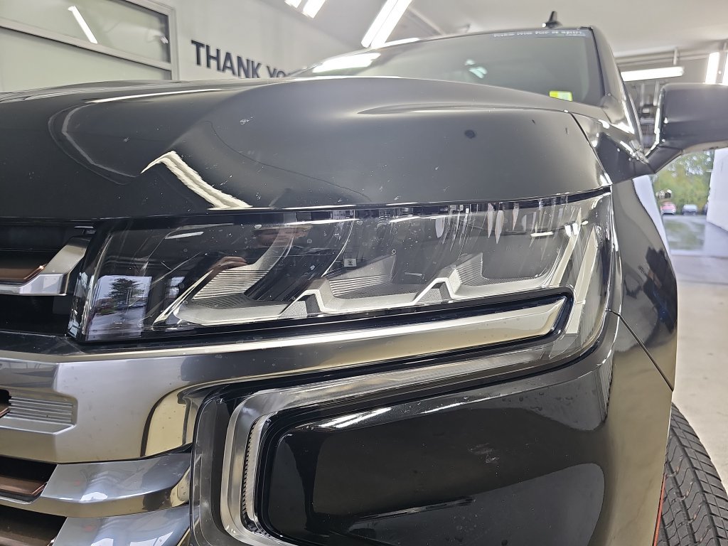 Used 2023 Chevrolet Tahoe High Country AWD/4WD image 39