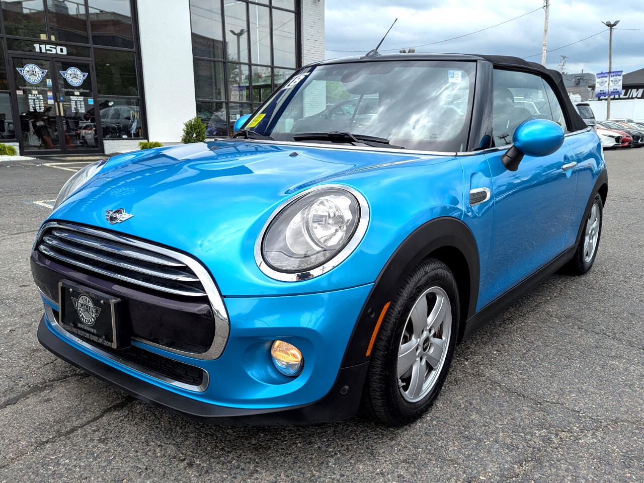 Used 2018 MINI Cooper Convertible image 2