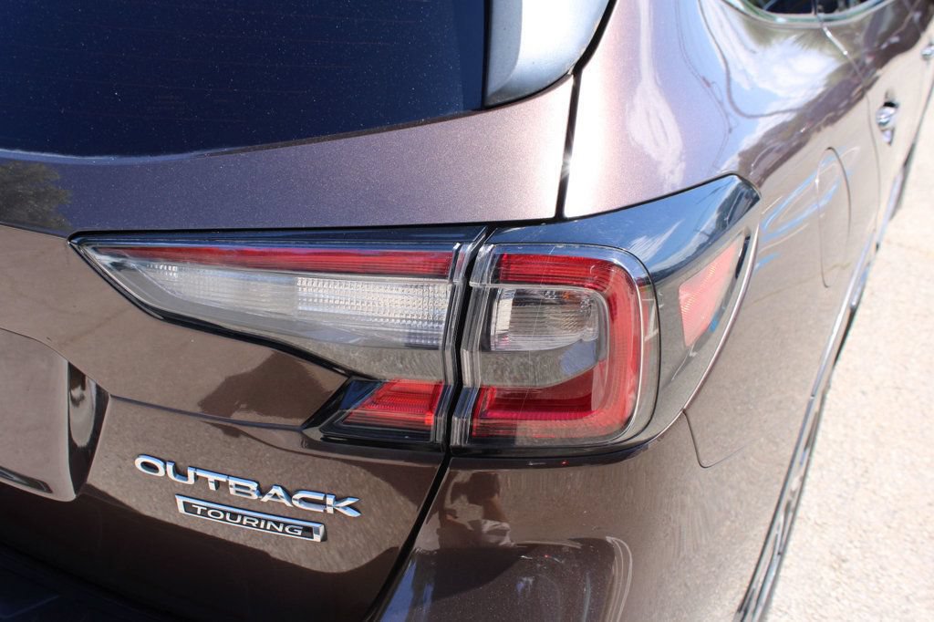 Used 2021 Subaru Outback Touring w/ Popular Package #2 AWD/4WD image 9