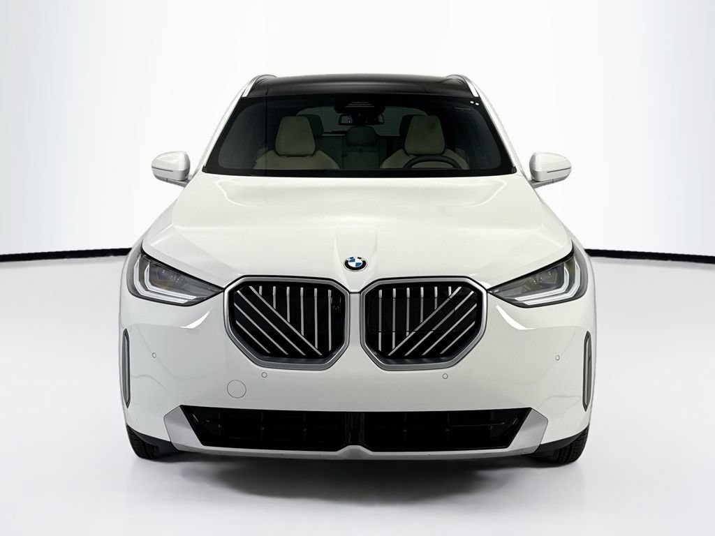 Used 2025 BMW X3 xDrive30i w/ Premium Package AWD/4WD image 2