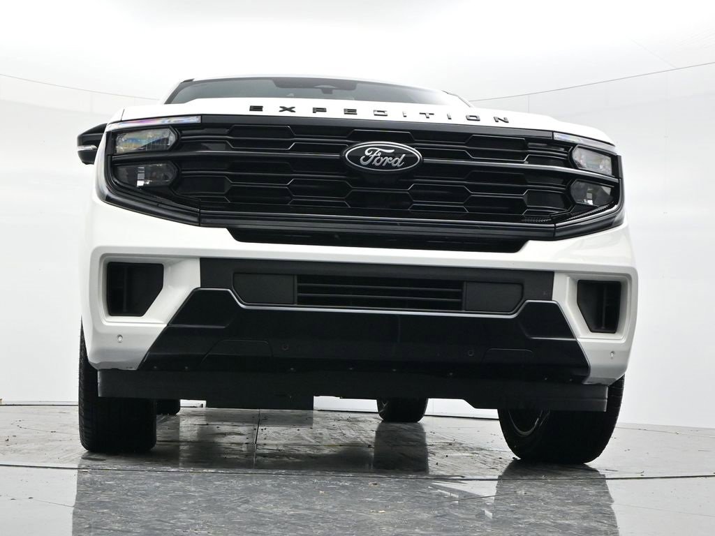 New 2025 Ford Expedition Max Platinum w/ Stealth Performance Package image 49