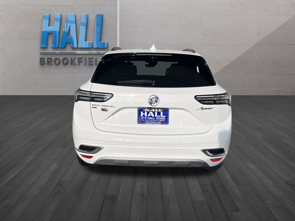 Used 2021 Buick Envision Avenir w/ Technology Package II image 4