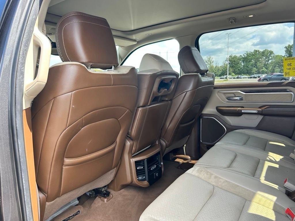 Used 2019 RAM 1500 Laramie AWD/4WD image 15