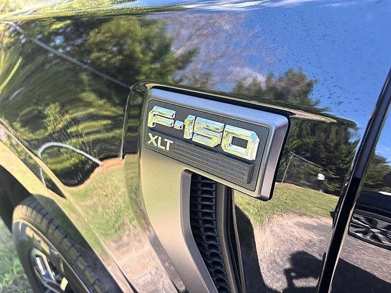 Used 2022 Ford F150 XLT w/ Equipment Group 302A High image 18