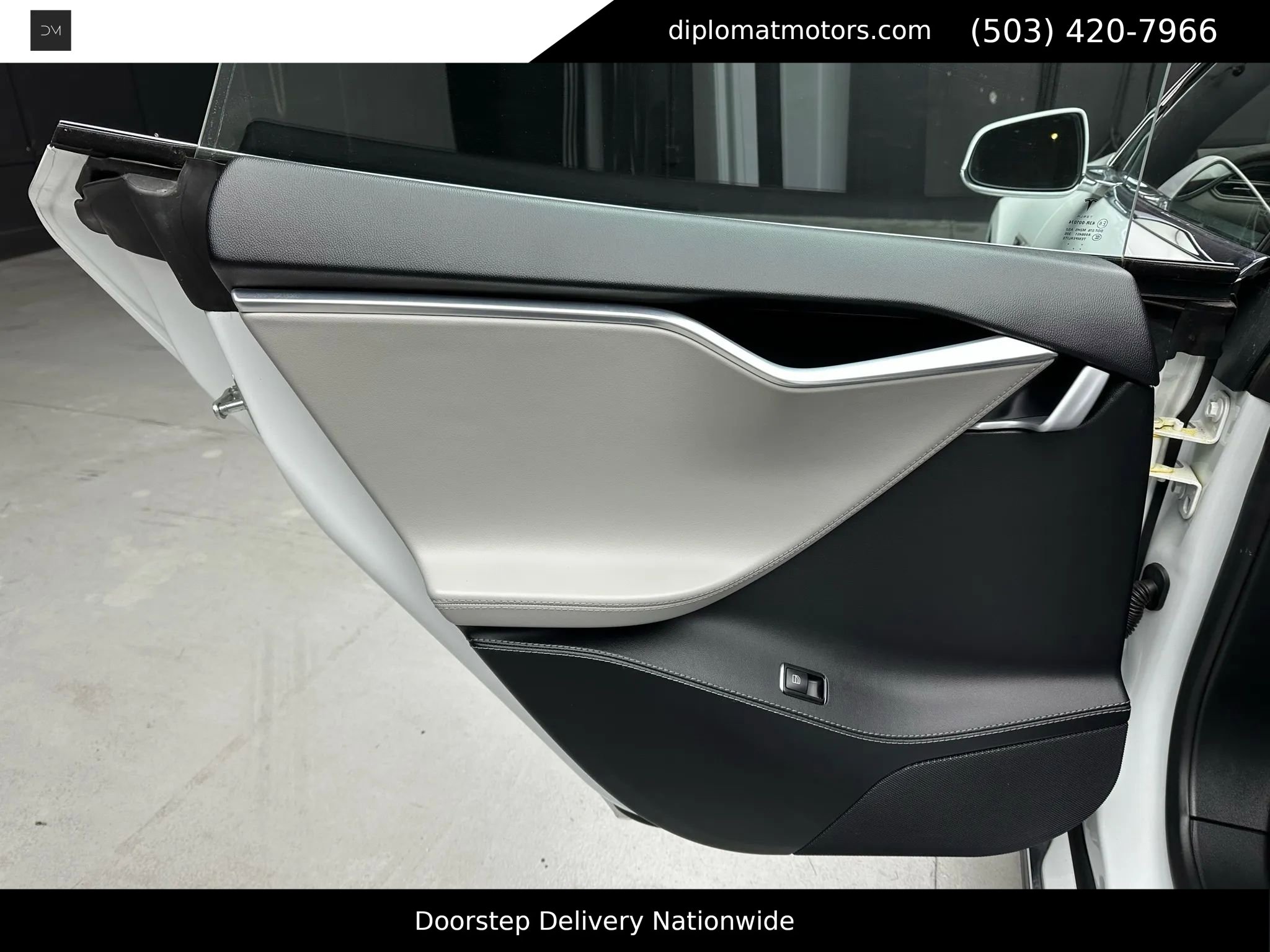 Used 2015 Tesla Model S 85D image 25