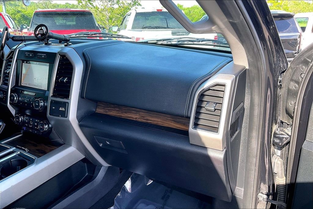 Used 2019 Ford F150 Lariat w/ FX4 Off-Road Package AWD/4WD image 28