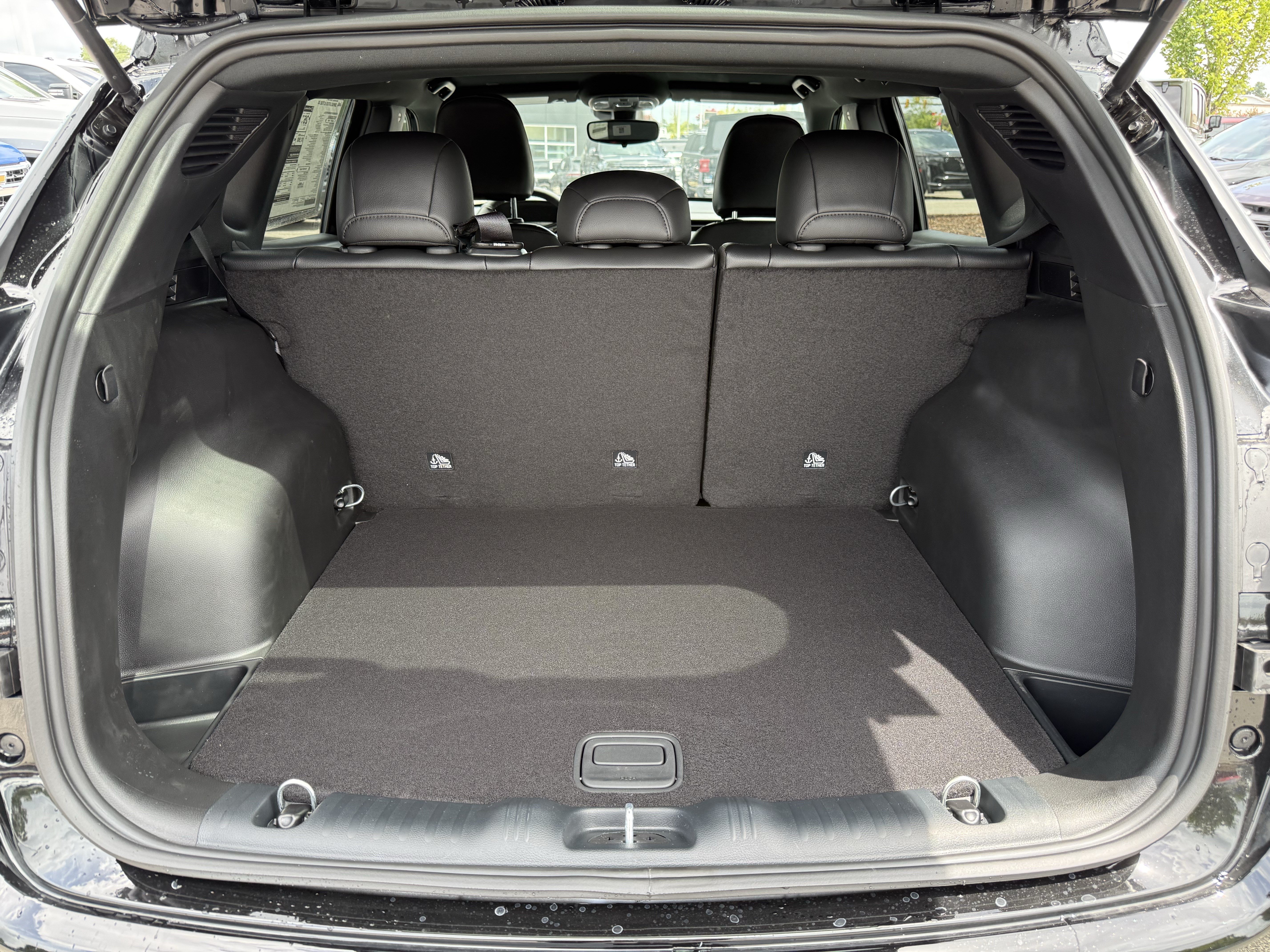 New 2026 Jeep Compass Latitude AWD/4WD image 31
