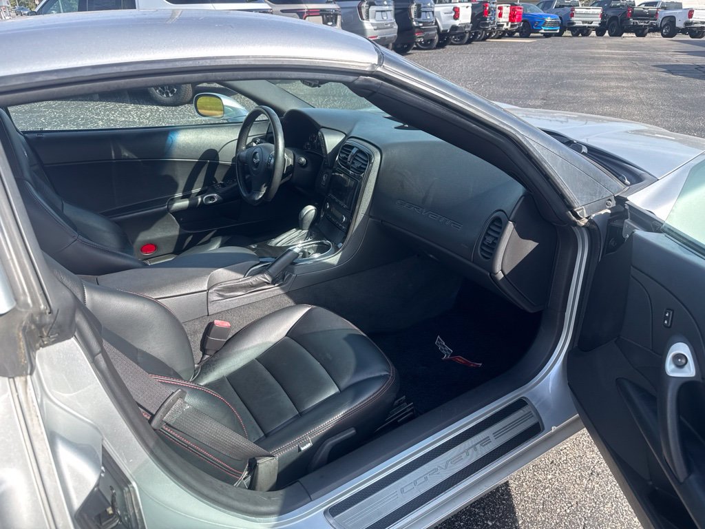 Used 2009 Chevrolet Corvette Coupe RWD image 17