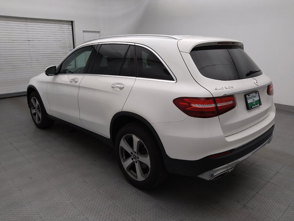 Used 2019 Mercedes-Benz GLC 300 w/ Premium Package image 5