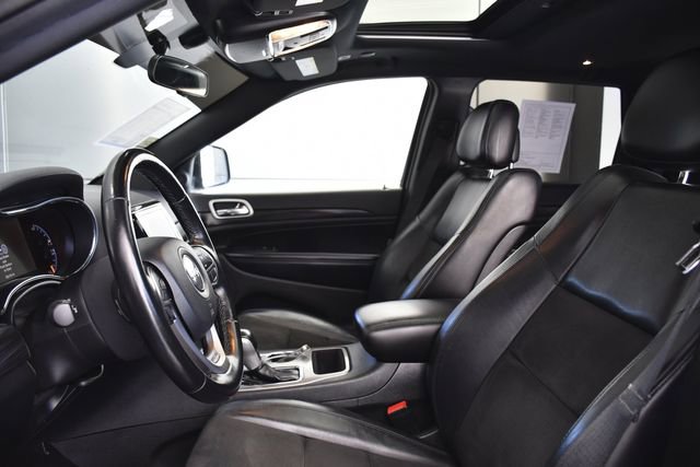 Used 2021 Jeep Grand Cherokee Laredo X RWD image 19