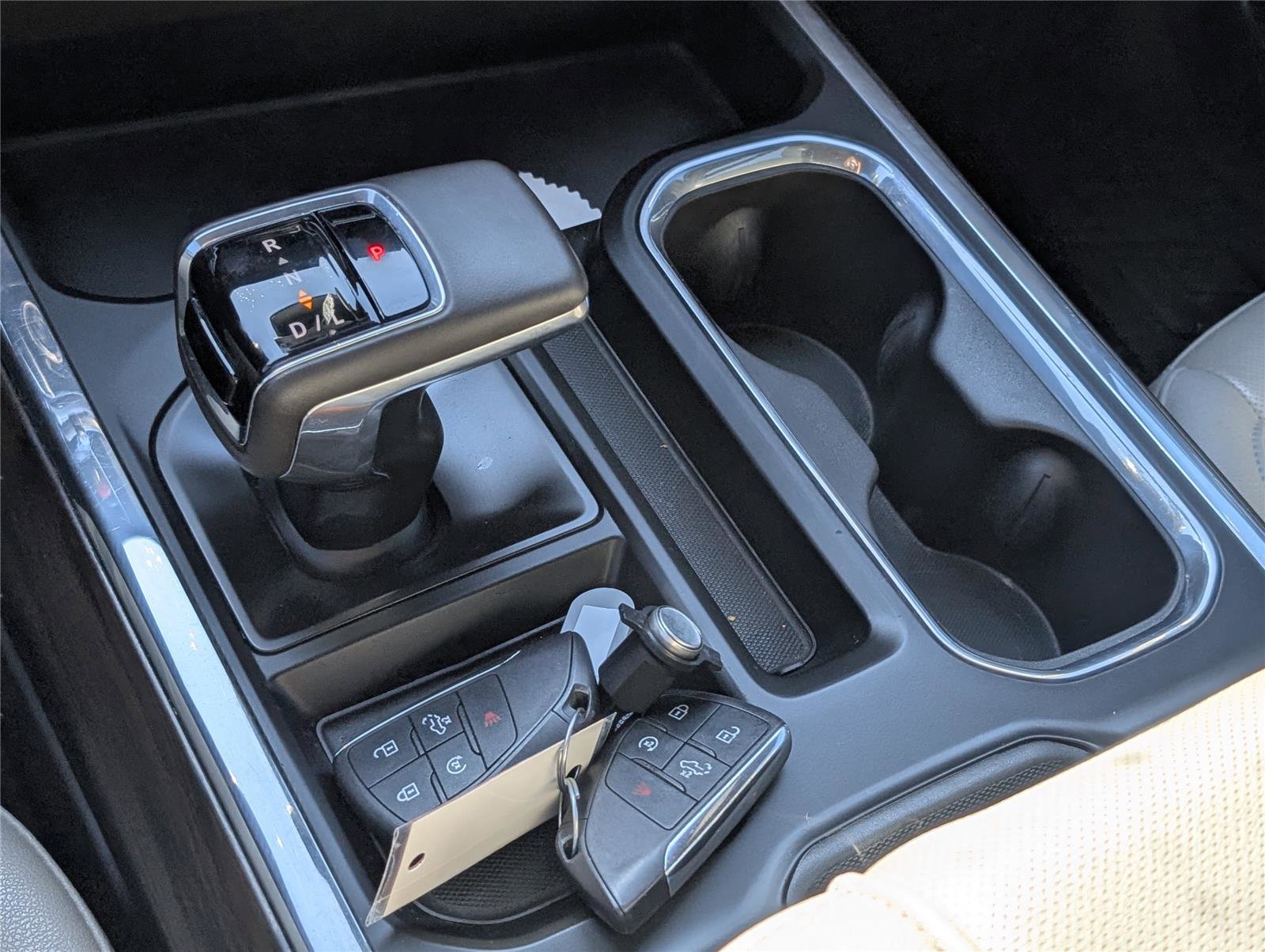 Used 2023 GMC Sierra 1500 SLT w/ SLT Premium Package image 19