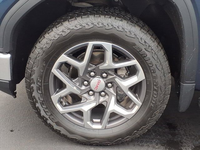 Used 2022 GMC Sierra 1500 SLT w/ SLT Premium Plus Package image 31