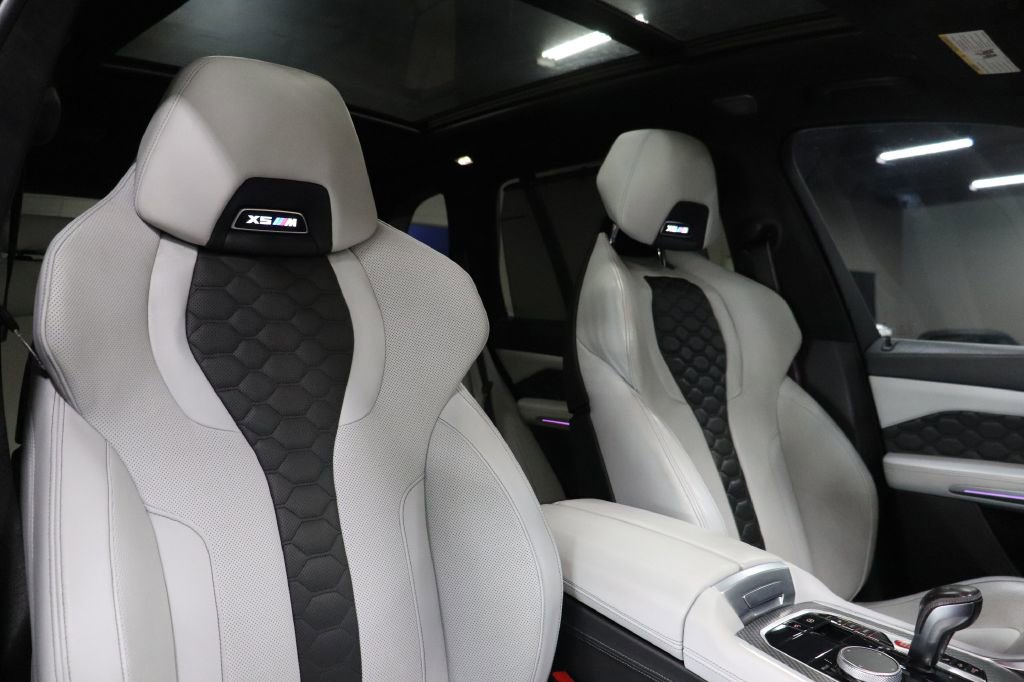 Used 2021 BMW X5 M w/ Competition Package image 25