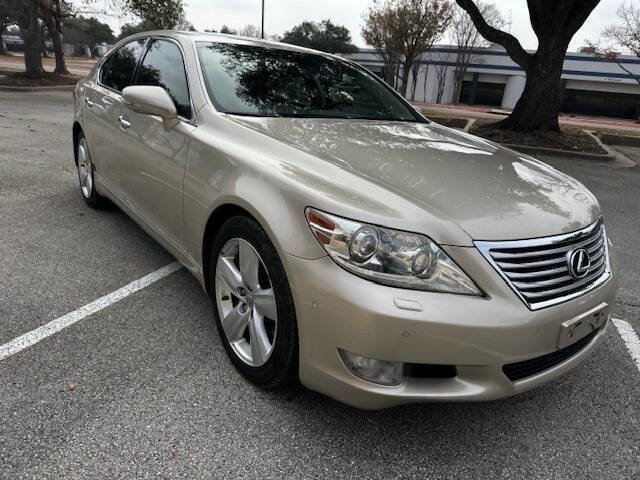 Used 2012 Lexus LS 460 image 9