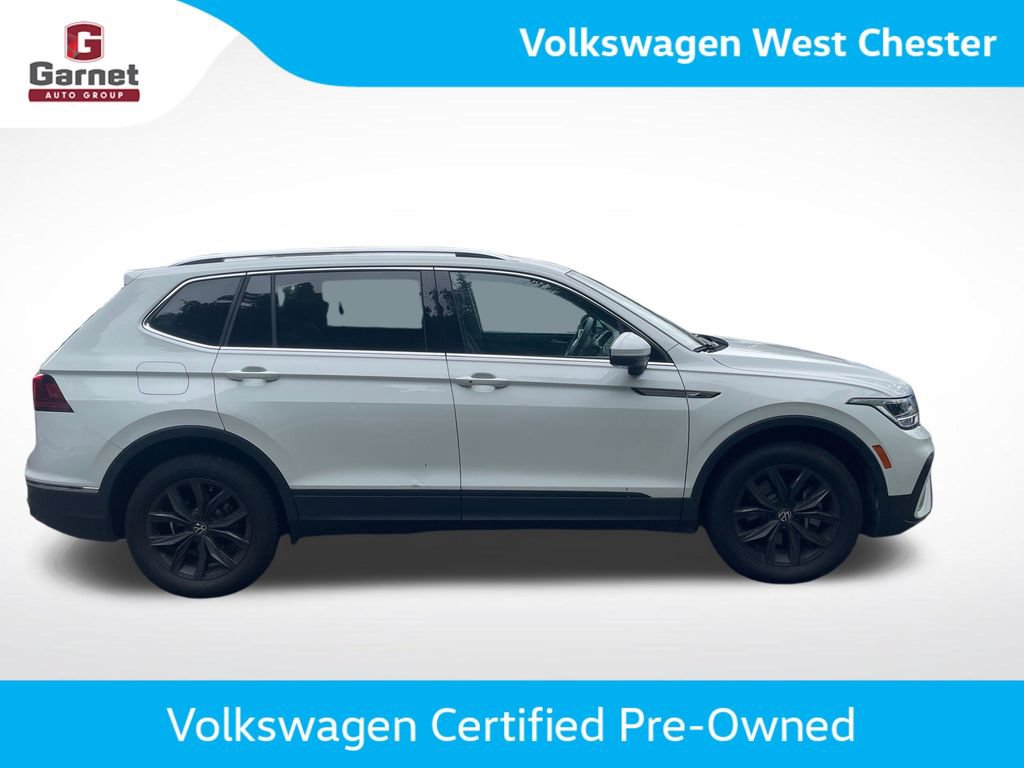 Used 2022 Volkswagen Tiguan SE R-Line AWD/4WD image 9