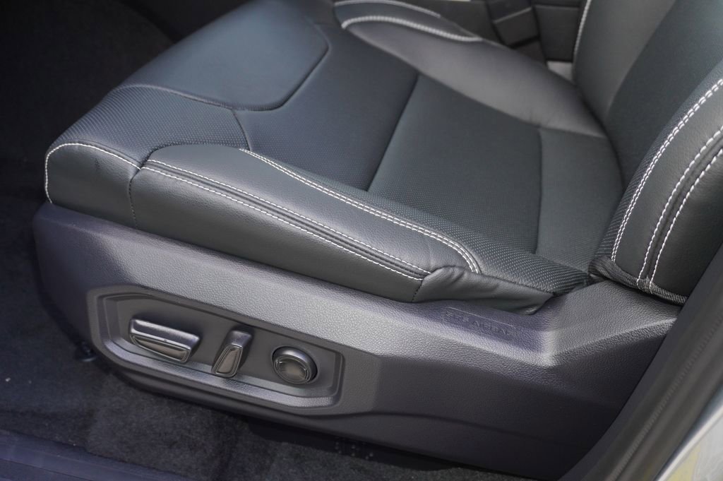 New 2026 Toyota Tundra Limited image 10
