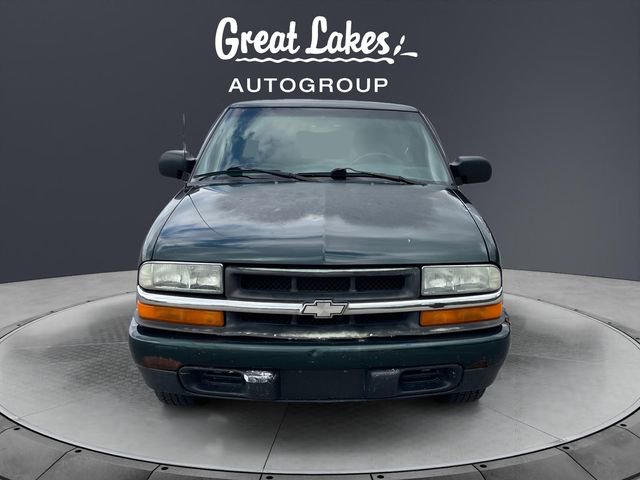 Used 2002 Chevrolet S10 Pickup LS w/ LS Preferred Equipment Group image 8