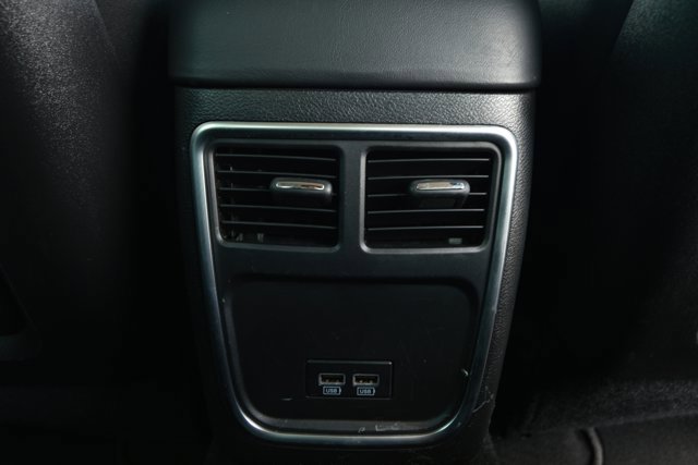 Used 2019 Chrysler 300 Touring w/ Chrome Appearance Package image 28