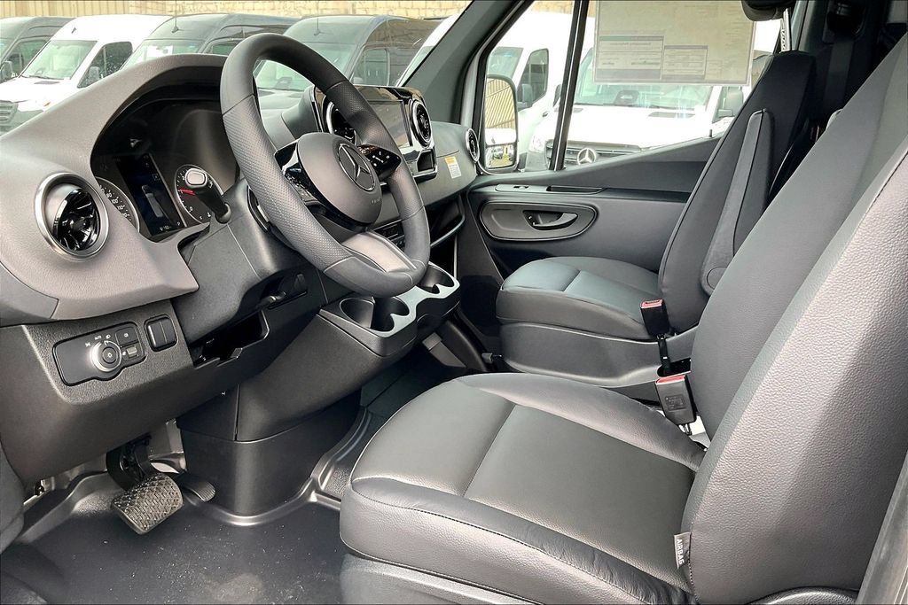 New 2026 Mercedes-Benz Sprinter 2500 image 7