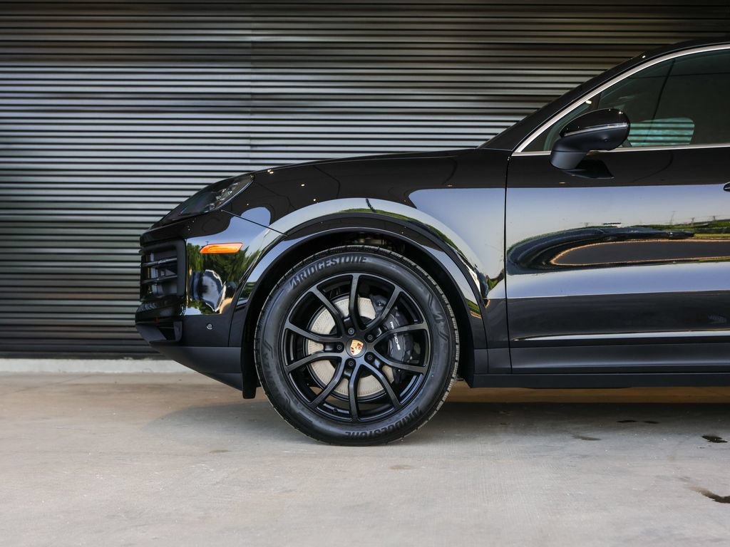 New 2026 Porsche Cayenne AWD/4WD image 14