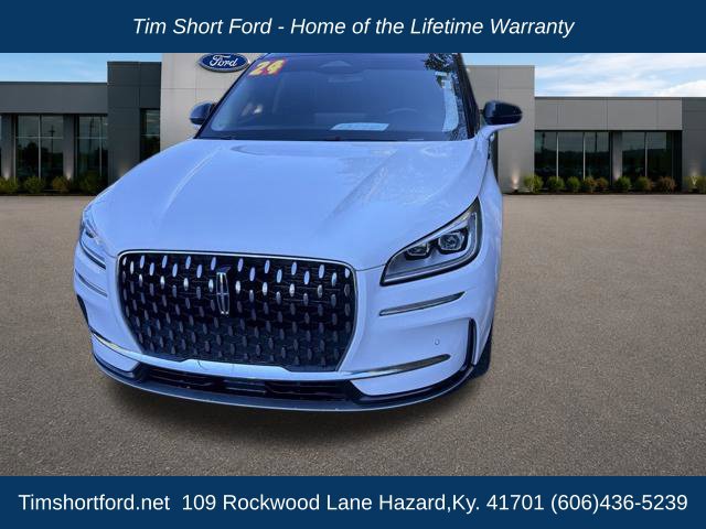 Used 2024 Lincoln Corsair Reserve w/ Equipment Group 201A AWD/4WD image 6