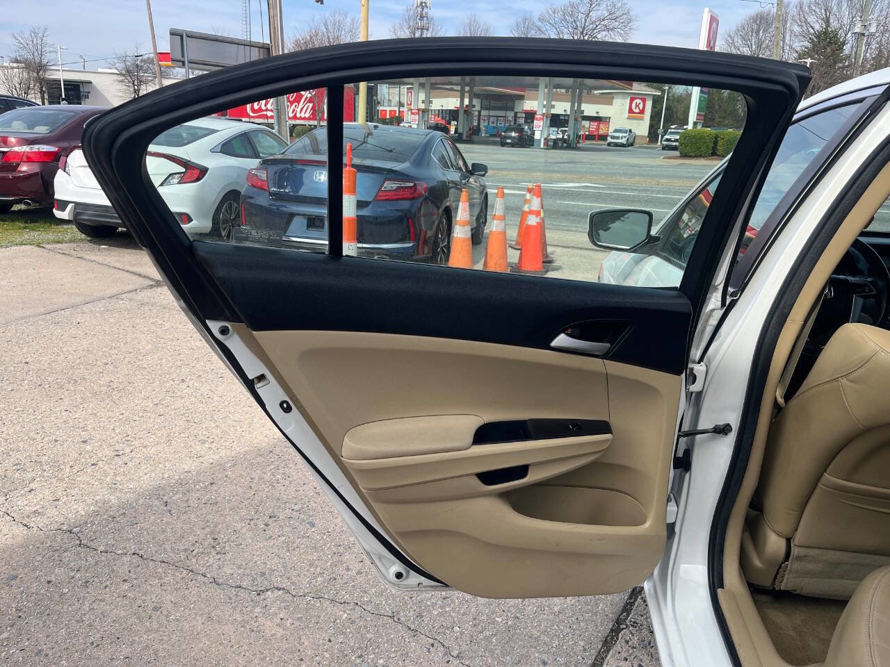 Used 2012 Honda Accord SE image 12