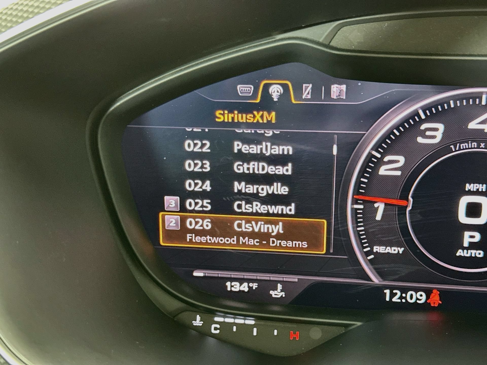 Used 2022 Audi TT 2.0T AWD/4WD image 16