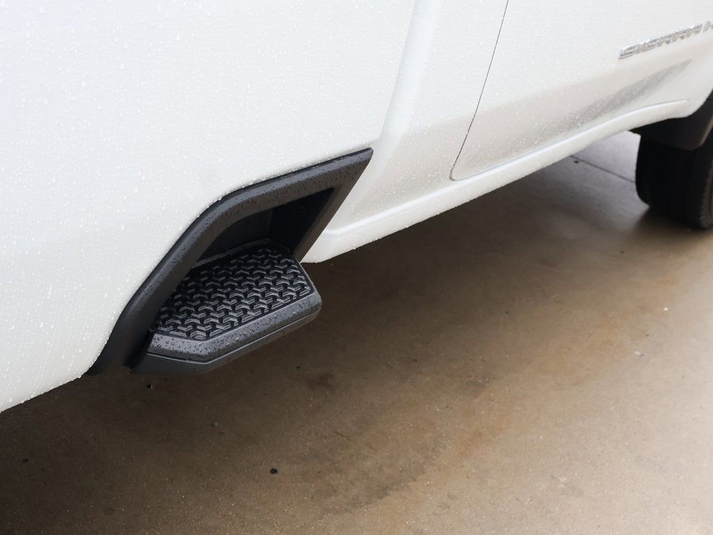 New 2025 GMC Sierra 2500 Pro image 29