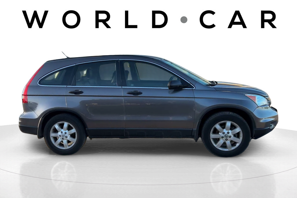 Used 2011 Honda CR-V LX image 2