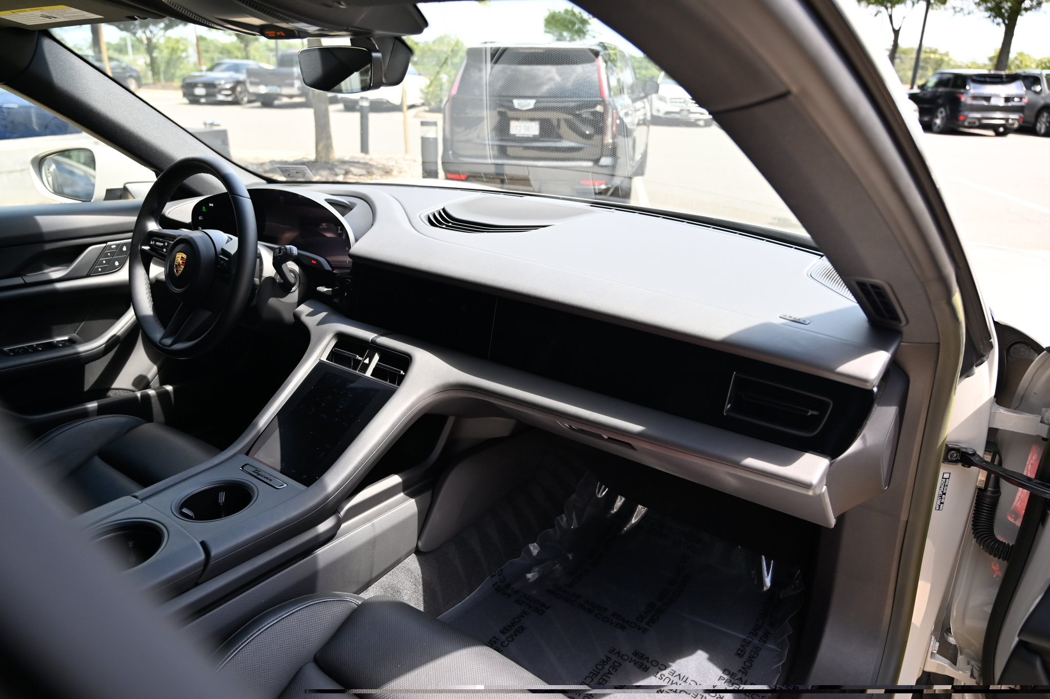 Used 2023 Porsche Taycan 4S AWD/4WD image 54