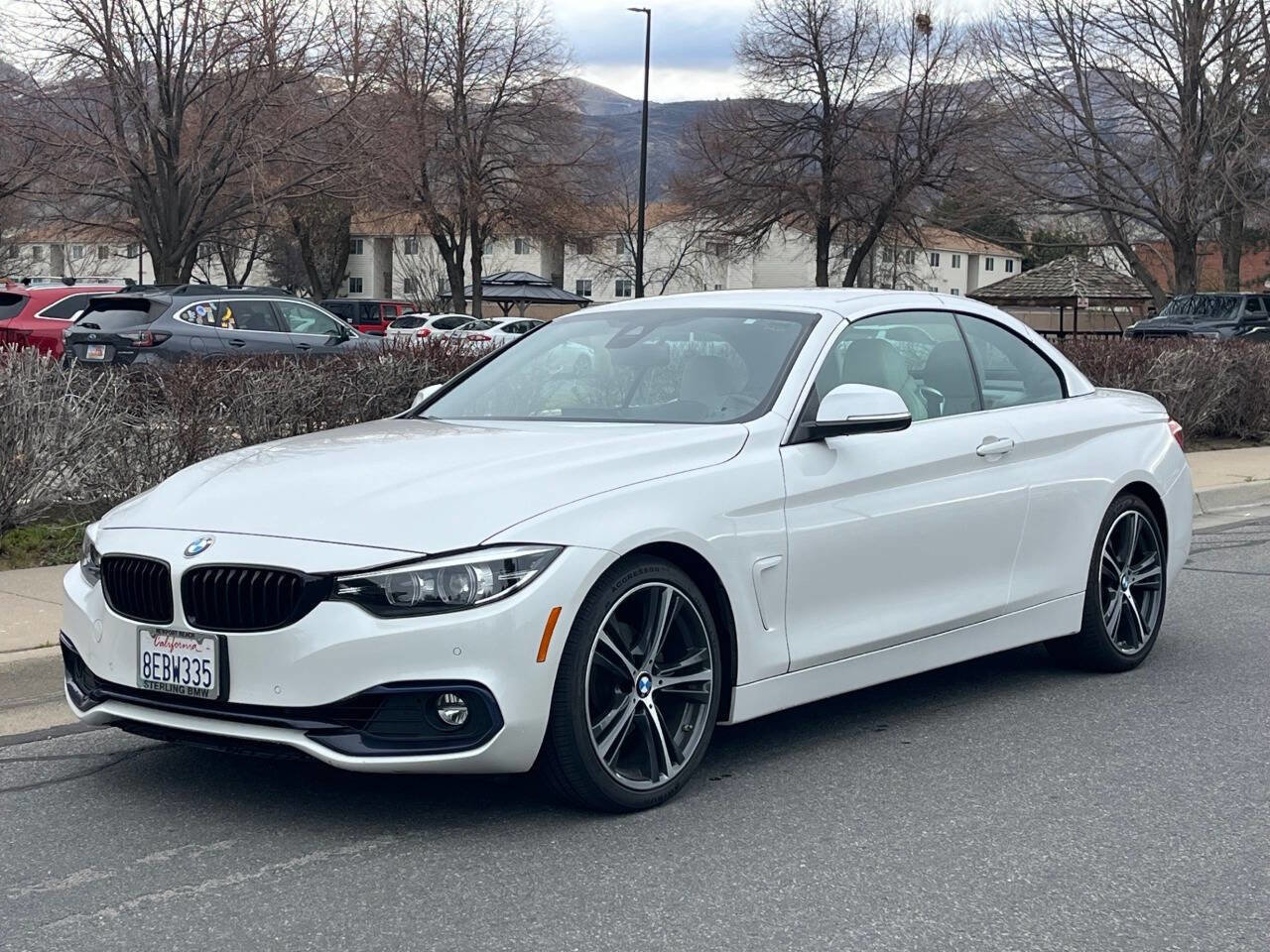 Used 2019 BMW 430i 430i 2dr Convertible image 1