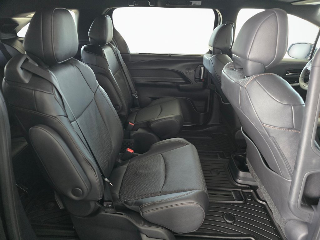 New 2026 Toyota Sienna Limited AWD/4WD image 37