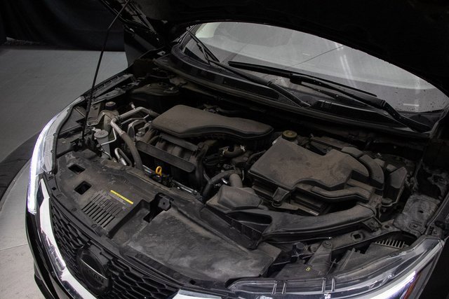 Used 2022 Nissan Rogue Sport SL w/ Premium Package image 29