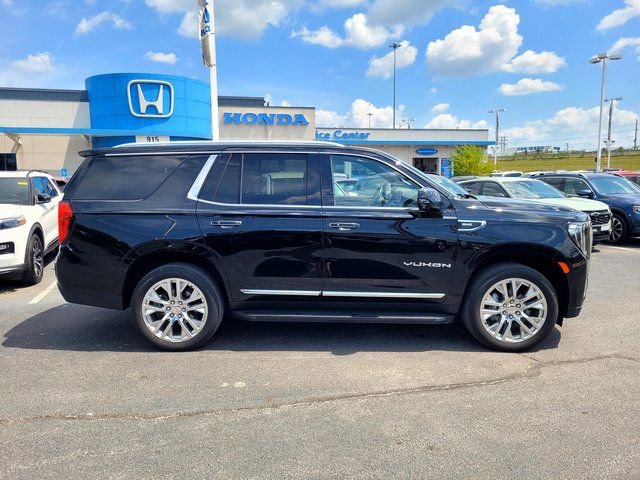 Used 2021 GMC Yukon SLT w/ SLT Luxury Plus Package AWD/4WD image 3