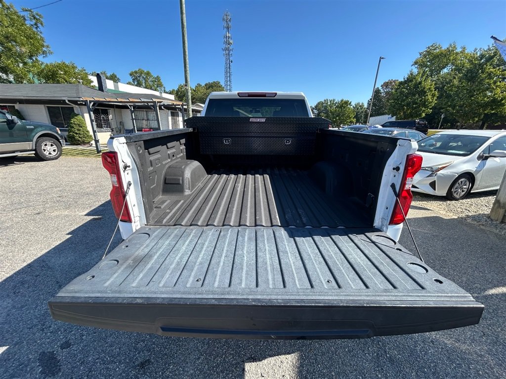 Used 2023 Chevrolet Silverado 1500 LTZ AWD/4WD image 39