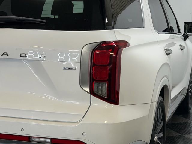 Used 2023 Hyundai Palisade Calligraphy image 13