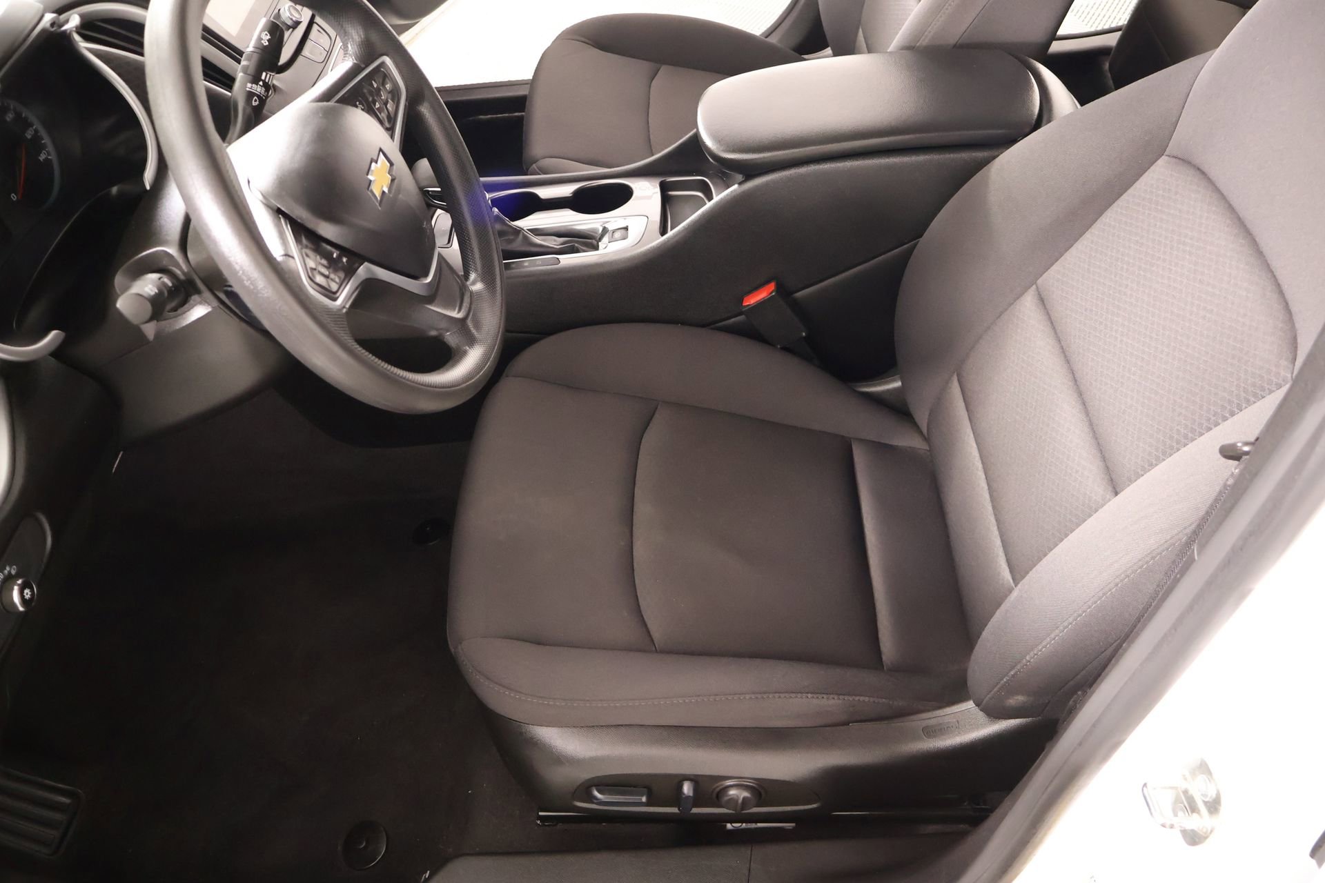 Used 2023 Chevrolet Malibu LS FWD image 10