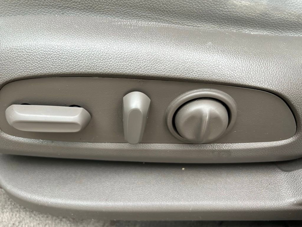 Used 2019 Chevrolet Traverse Premier w/ Driver Confidence II Package image 31