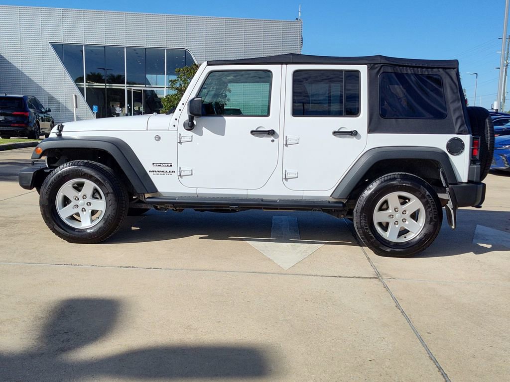 Used 2017 Jeep Wrangler Unlimited Sport w/ Quick Order Package 24S AWD/4WD image 4