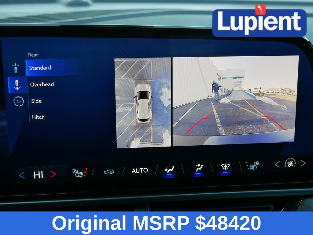 Used 2024 Chevrolet Equinox EV RS image 25