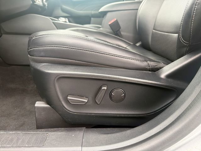 Used 2021 Ford Escape SEL image 20