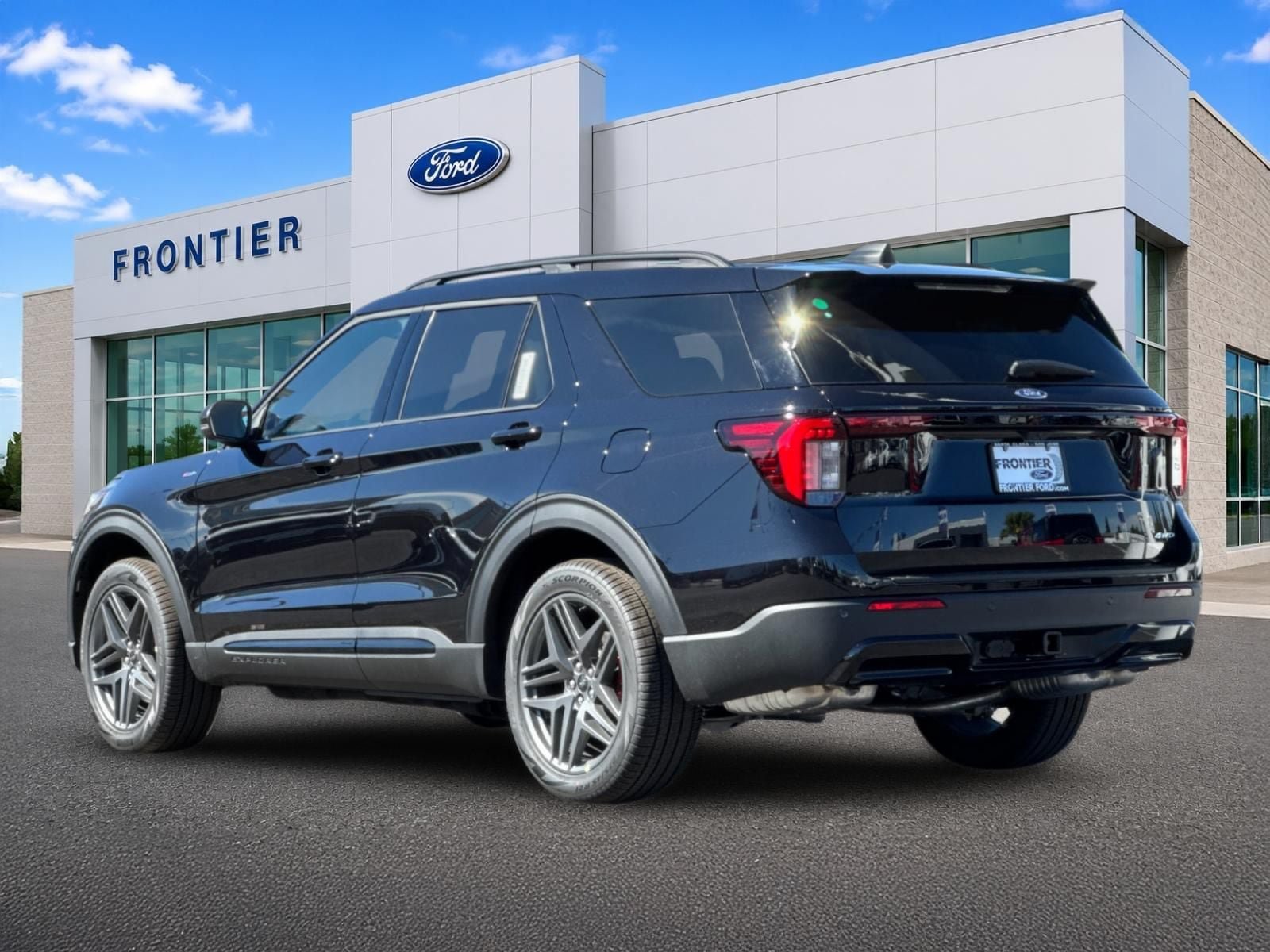 New 2026 Ford Explorer ST-Line AWD/4WD image 6